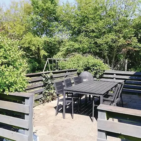 Pet Friendly In With Kitchen * Spottrup